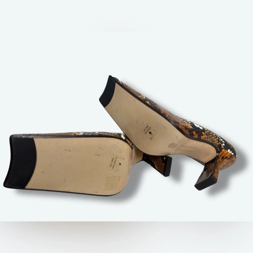 Chic Snakeskin Pattern Heels - Picture 6 of 6